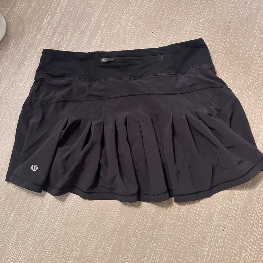 Black Lululemon Tennis Skirt